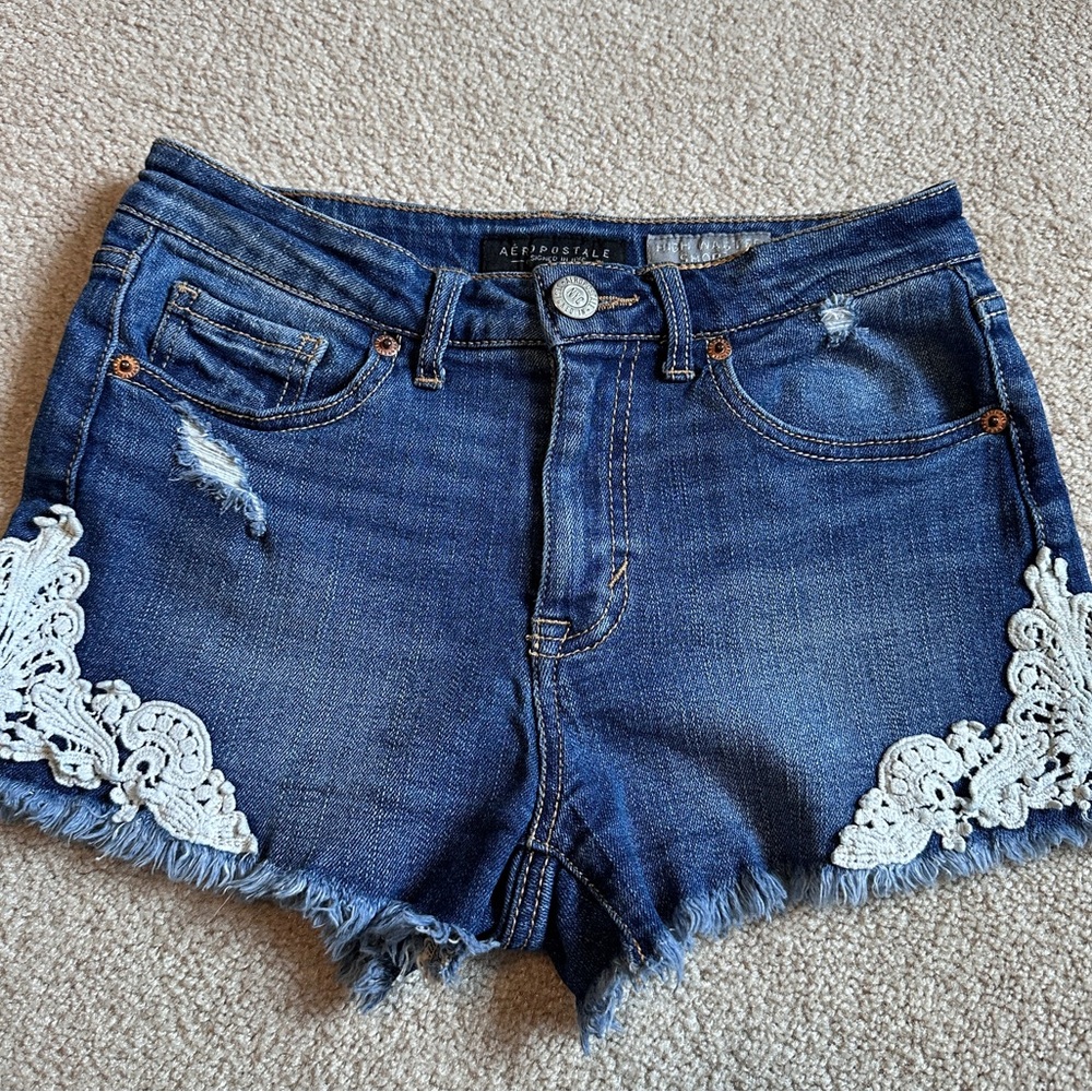 🔥 3/$20 Aeropostale high waisted jean shorty lace detail sz 0